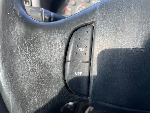 Used 2000 Ford F250 XLT image 39