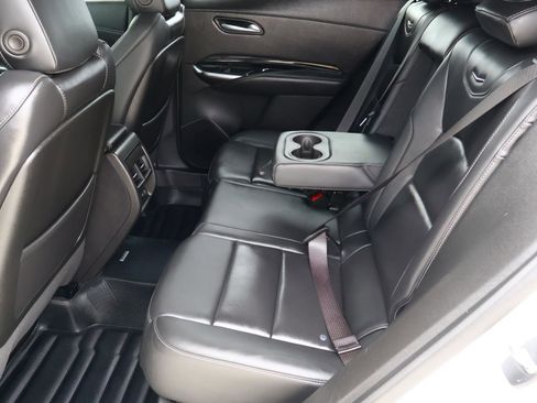 Used 2024 Cadillac XT4 Luxury w/ Cold Weather Package image 26