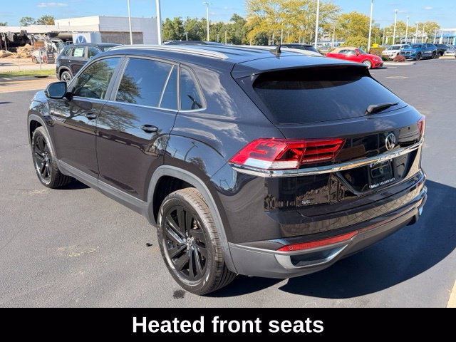 Certified 2021 Volkswagen Atlas Cross Sport SE FWD image 2