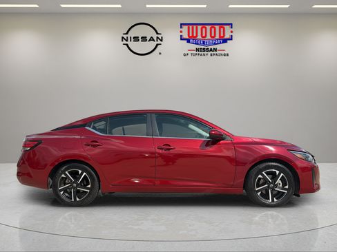 Certified 2024 Nissan Sentra SV FWD image 2