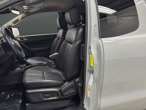 Used 2023 Ford Ranger Lariat w/ Technology Package AWD/4WD image 9