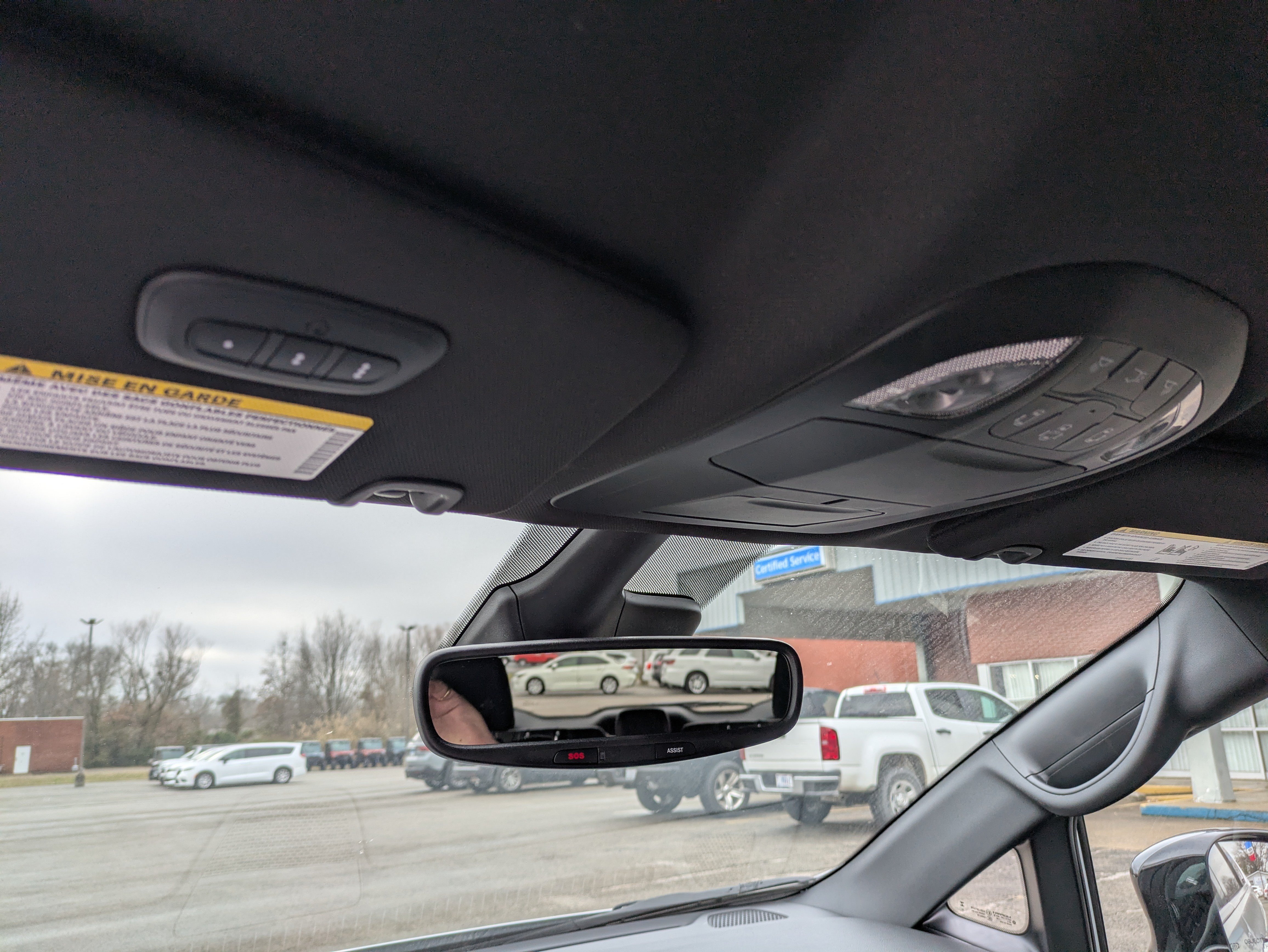 Used 2026 Chrysler Pacifica Select FWD image 28