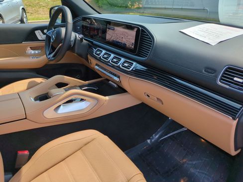 Certified 2026 Mercedes-Benz GLE 450 4MATIC image 37