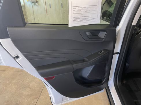 Used 2022 Ford Escape SE image 22
