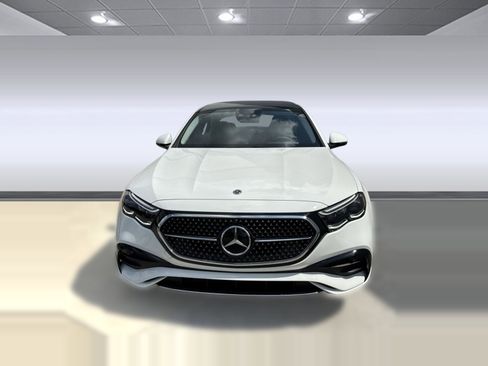 New 2025 Mercedes-Benz E 350 4MATIC Sedan image 5