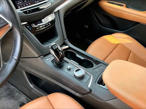 Used 2023 Cadillac XT5 Premium Luxury w/ Technology Package image 15