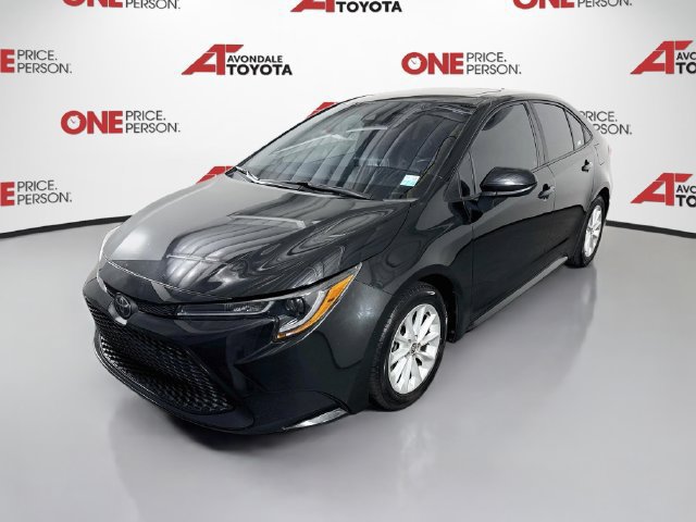 Used 2020 Toyota Corolla LE w/ LE Premium Package FWD image 3