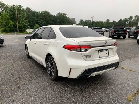 Used 2020 Toyota Corolla SE FWD image 6