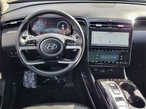 Certified 2023 Hyundai Tucson Limited w/ Cargo Package image 4