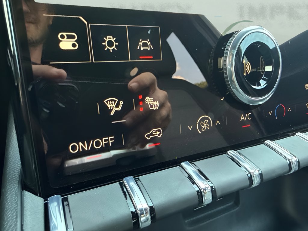 New 2027 GMC Terrain Elevation FWD image 22