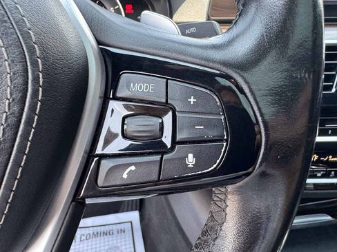 Used 2019 BMW 530i w/ Convenience Package RWD image 15