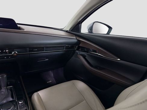 Used 2020 MAZDA CX-30 AWD w/ Premium Package image 27