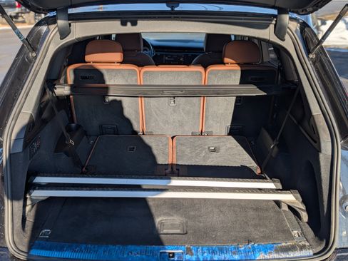 Used 2020 Audi Q7 3.0T Prestige w/ Prestige Package image 44