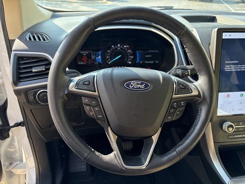 Used 2021 Ford Edge SEL w/ Convenience Package image 24