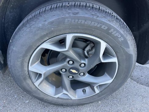 Used 2024 Chevrolet Trax LT w/ Driver Confidence Package FWD image 9