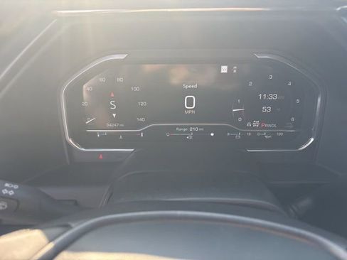 Used 2024 GMC Sierra 2500 AT4 w/ AT4 Premium Plus Package image 14