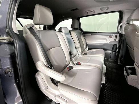 Used 2024 Honda Odyssey Touring image 27