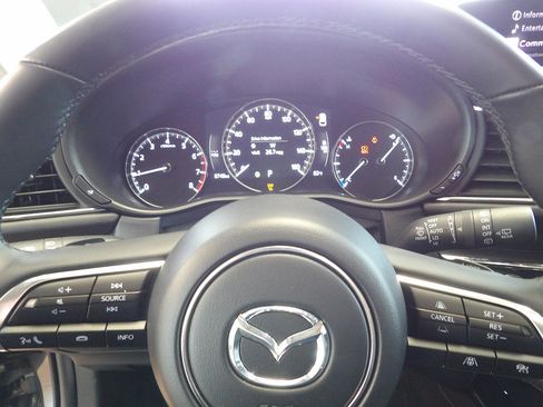 Used 2025 MAZDA CX-30 2.5 Turbo w/ Premium Plus Pkg AWD/4WD image 17