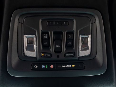 Used 2026 GMC Sierra 2500 Denali Ultimate image 29