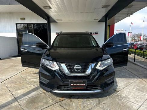 Used 2019 Nissan Rogue SV image 6