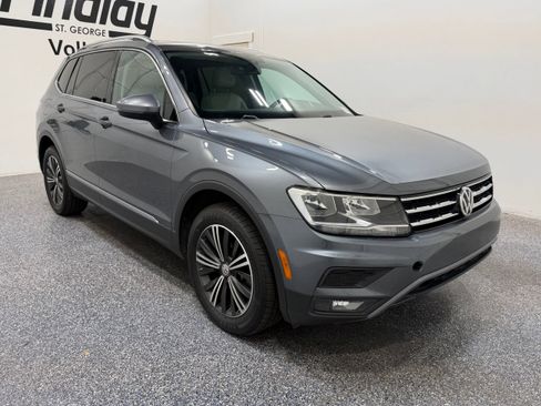 Used 2018 Volkswagen Tiguan SEL FWD image 9
