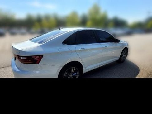 Used 2019 Volkswagen Jetta R-Line FWD image 6