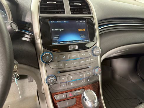 Used 2013 Chevrolet Malibu LT w/ Power Convenience Package FWD image 12