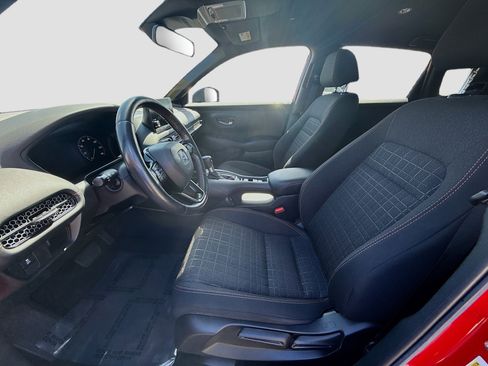 Certified 2024 Honda HR-V Sport image 18