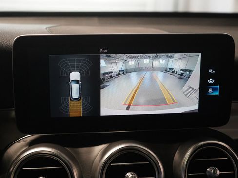 Certified 2021 Mercedes-Benz GLC 300 4MATIC image 25