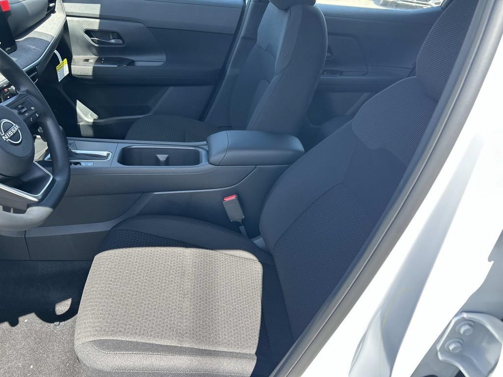 New 2026 Nissan Kicks S FWD image 15