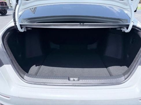 Used 2024 Honda Accord EX image 11