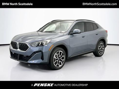 Used 2026 BMW X2 xDrive28i w/ Technology Package AWD/4WD image 1