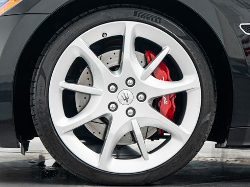 Used 2019 Maserati GranTurismo Sport RWD image 10