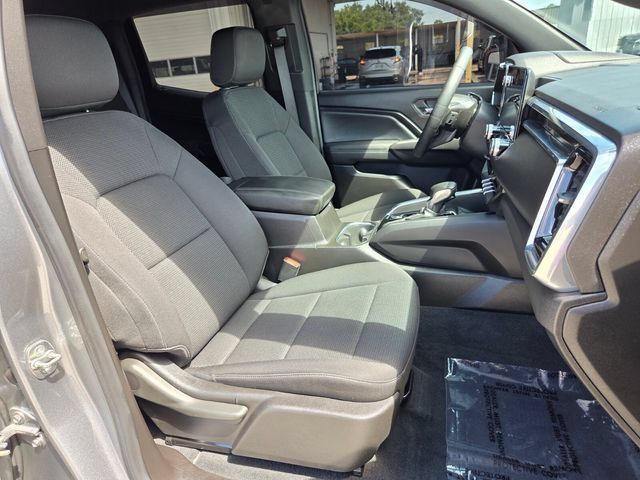 Used 2024 GMC Canyon Elevation RWD image 17
