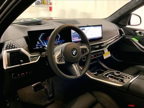 New 2026 BMW X7 xDrive40i w/ Executive Package AWD/4WD image 8