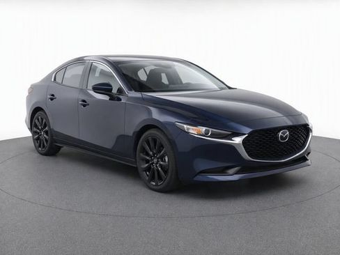 Used 2025 MAZDA MAZDA3 s FWD image 1