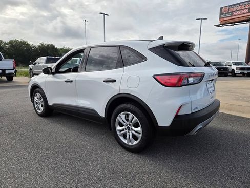 Used 2022 Ford Escape S FWD image 9