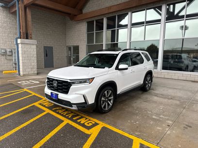 Used 2024 Honda Pilot Elite