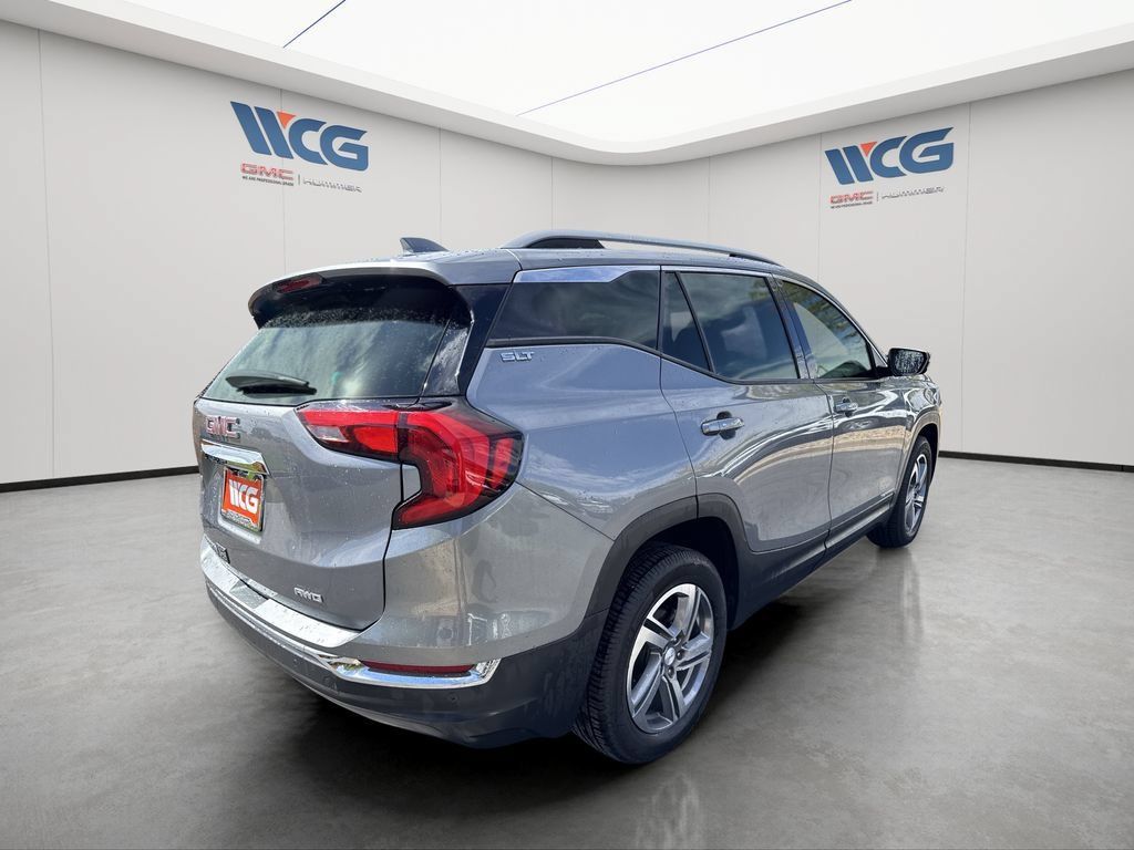 Used 2020 GMC Terrain SLT w/ Preferred Package AWD/4WD image 3