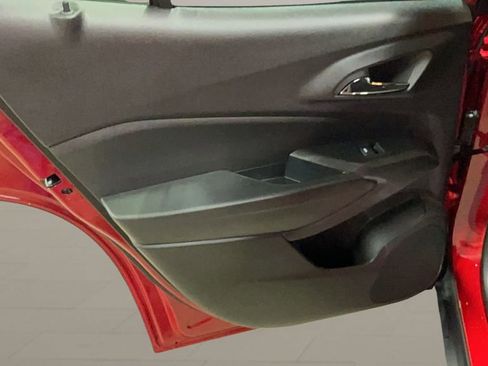 New 2026 Chevrolet Trax RS image 20