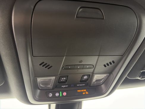 Used 2024 Chevrolet Blazer RS w/ Enhanced Convenience Package AWD/4WD image 44