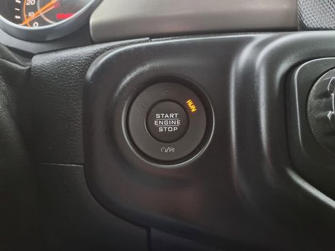 Used 2020 Jeep Gladiator Sport w/ Quick Order Package 23S image 25