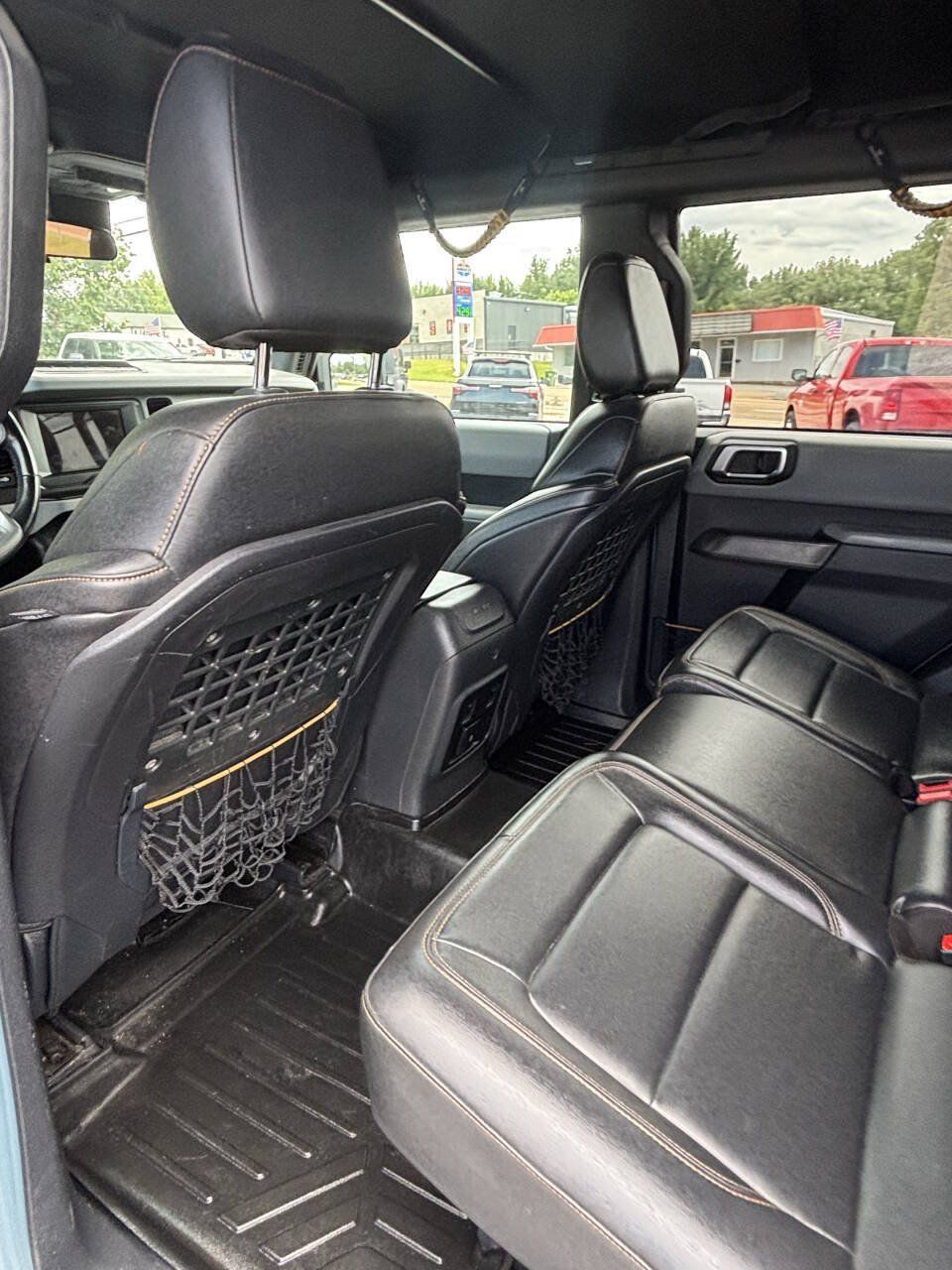 Used 2021 Ford Bronco Badlands w/ Sasquatch Package AWD/4WD image 8