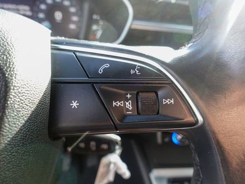 Used 2021 Audi Q3 2.0T Premium image 13