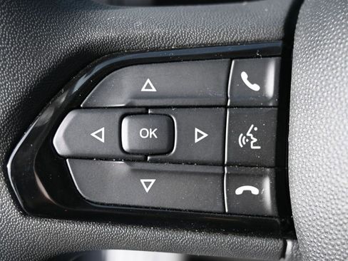 Used 2025 RAM ProMaster 2500 w/ Convenience Group image 14