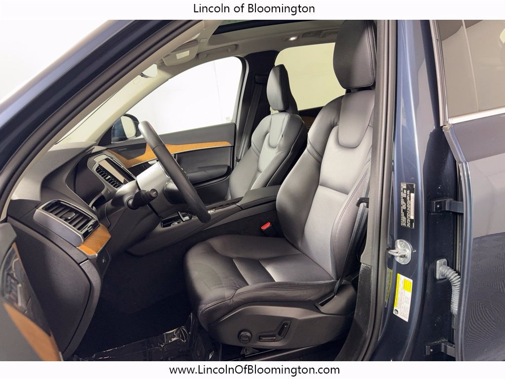 Used 2024 Volvo XC90 B6 Plus AWD/4WD image 12