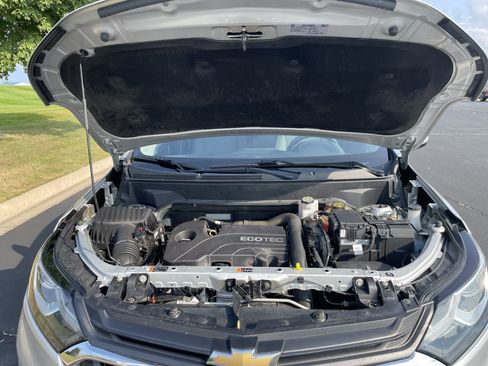 Used 2018 Chevrolet Equinox LT FWD image 25