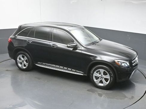 Used 2018 Mercedes-Benz GLC 300 GLC 300 image 40