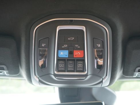 Used 2026 Jeep Grand Cherokee L Summit w/ Advanced Protech Group IV AWD/4WD image 34