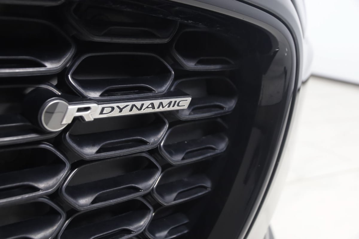 Used 2024 Jaguar F-TYPE R-Dynamic RWD image 16